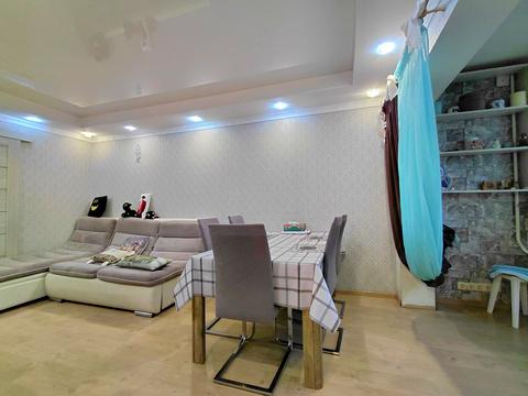 квартира за адресою Богатирська вул., 2