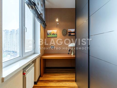 квартира по адресу Голосеевский просп. (40-летия Октября), 68