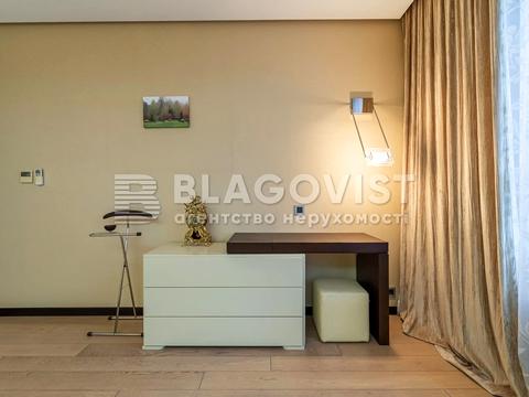 квартира по адресу Голосеевский просп. (40-летия Октября), 68