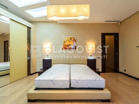 квартира по адресу Голосеевский просп. (40-летия Октября), 68