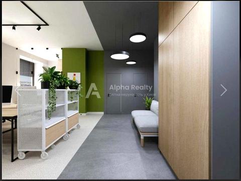 комерційна за адресою Володимирська вул., 81-Б