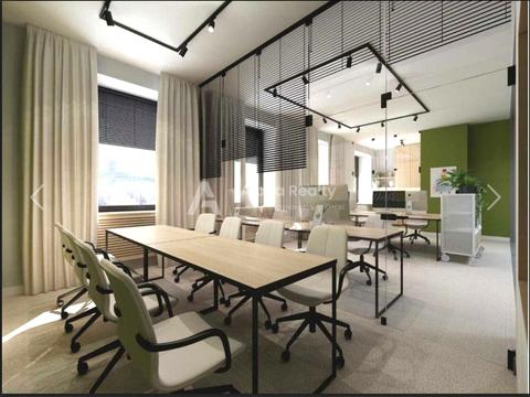 комерційна за адресою Володимирська вул., 81-Б