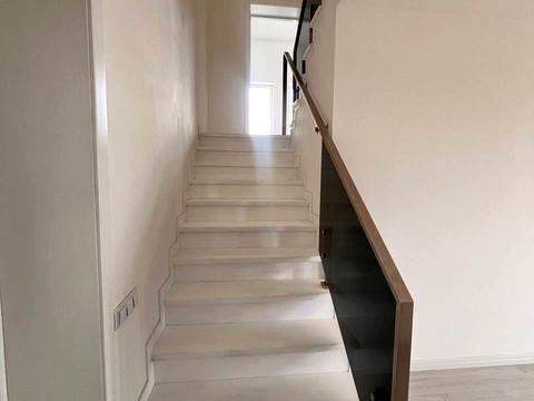 будинок за адресою Степана Бандери, 56