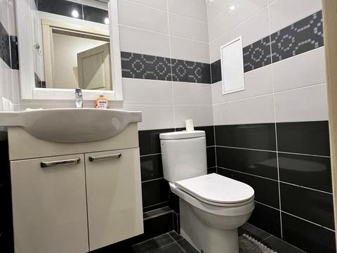 квартира за адресою Василя Симоненка вул., 5