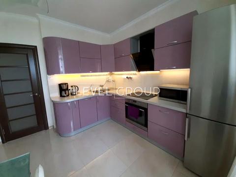 квартира за адресою Авіаконструктора Ігоря Сікорського вул. (Танкова), 4