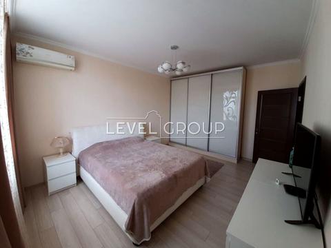 квартира за адресою Авіаконструктора Ігоря Сікорського вул. (Танкова), 4