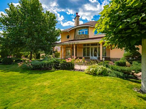 будинок за адресою Миру вул.