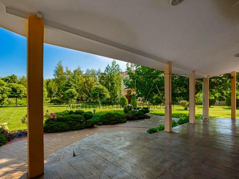 будинок за адресою Миру вул.