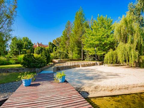 будинок за адресою Миру вул.