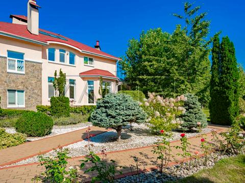 будинок за адресою Миру вул.