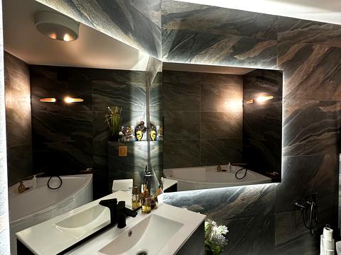 квартира за адресою Університетська вул., 1-В