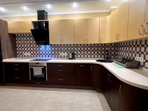 квартира за адресою Степана Рудницького вул. (Академіка Вільямса), 19/14