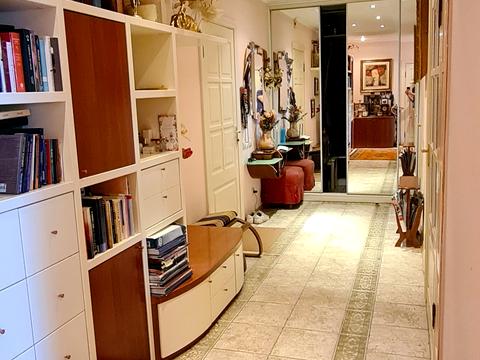 квартира по адресу Клиническая ул., 23/25