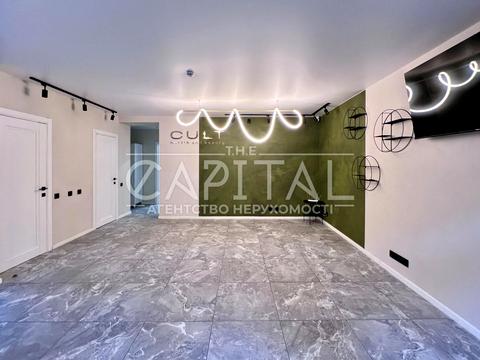 комерційна за адресою Князів Острозьких вул. (Московська), 41/8