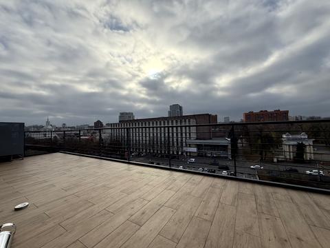 комерційна за адресою Дмитра Яворницького просп. (Карла Маркса), 72-Б