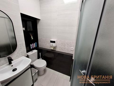 комерційна за адресою Михайла Максимовича вул. (Онуфрія Трутенка), 26-В