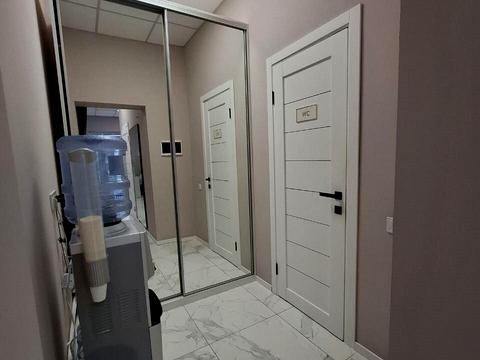 комерційна за адресою Михайла Максимовича вул. (Онуфрія Трутенка), 26-В