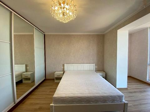 квартира за адресою Олега Антонова вул. (Карла Маркса), 13б