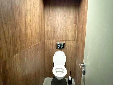 комерційна за адресою Сталеварів вул., 30