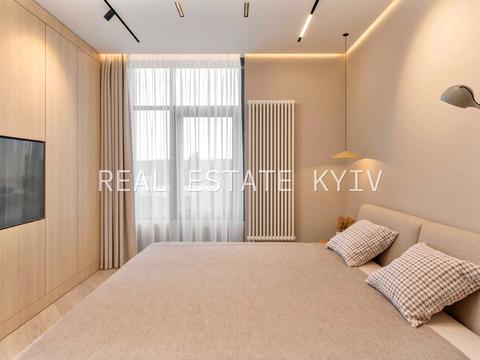 квартира за адресою Андрія Верхогляда вул. (Михайла Драгомирова), 19-Б