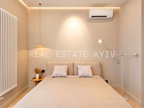 квартира за адресою Андрія Верхогляда вул. (Михайла Драгомирова), 19-Б