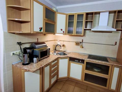 квартира по адресу Драгоманова ул., 8-А