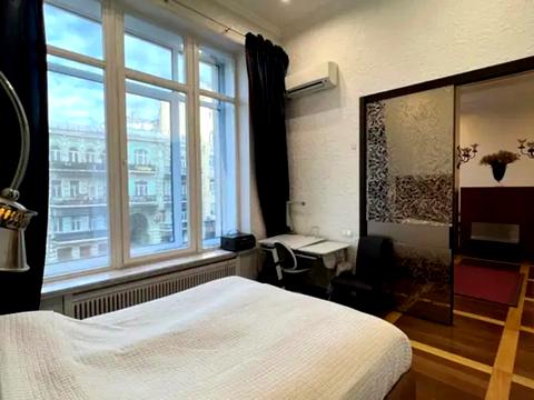 квартира за адресою Велика Васильківська вул. (Червоноармійська), 27