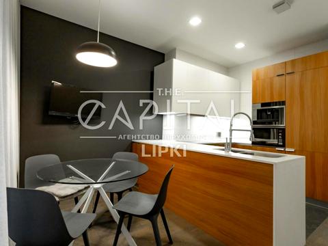 квартира по адресу Андрея Верхогляда ул. (Михайла Драгомирова), 12