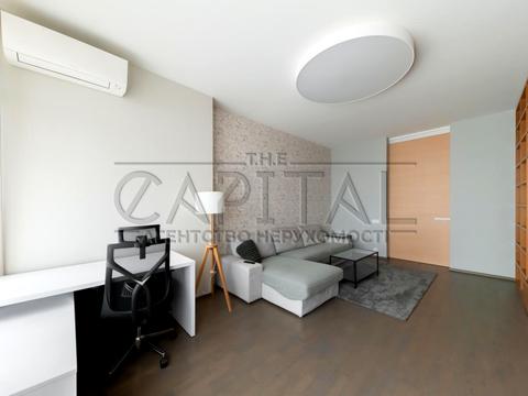 квартира по адресу Андрея Верхогляда ул. (Михайла Драгомирова), 12