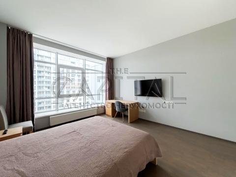 квартира по адресу Андрея Верхогляда ул. (Михайла Драгомирова), 12