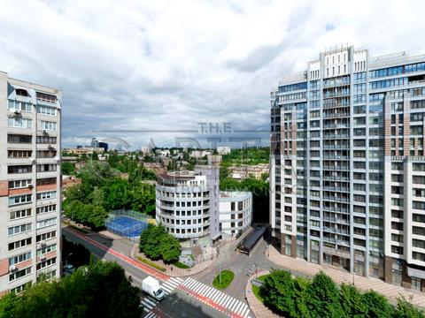 квартира по адресу Андрея Верхогляда ул. (Михайла Драгомирова), 12