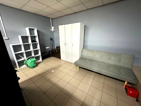 комерційна за адресою Ольги Кисілевської вул., 32