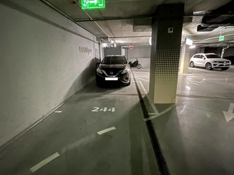 паркомісце за адресою Берестейський просп. (Перемоги), 42а