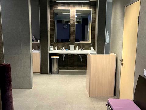 комерційна за адресою Берестейський просп. (Перемоги), 30