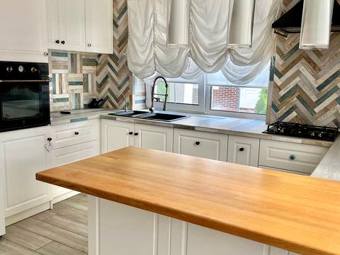 дом по адресу Лікарська