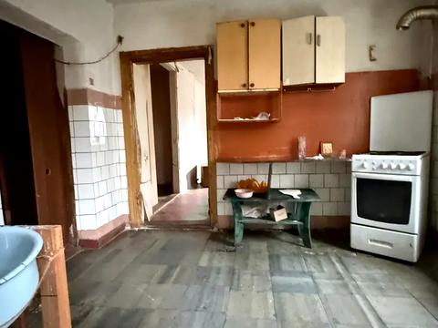 будинок за адресою Василя Корнієнка вул. (Гагринська)