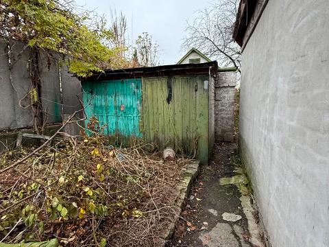 будинок за адресою Василя Корнієнка вул. (Гагринська)