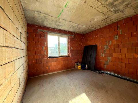 будинок за адресою Квітнева вул.