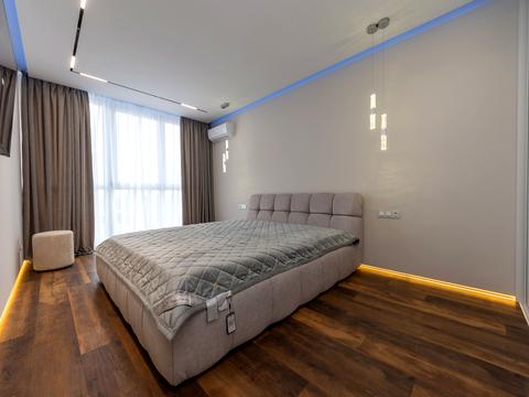 квартира за адресою Дніпровська набережна вул., 17-К