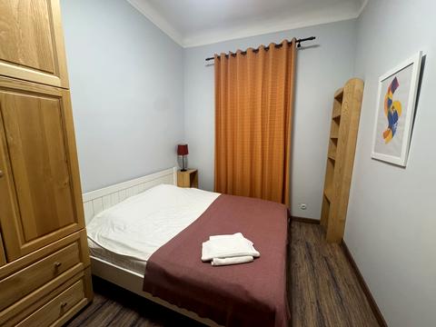 квартира за адресою Межигірська вул., 19