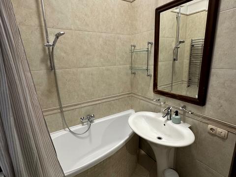 квартира за адресою Межигірська вул., 19