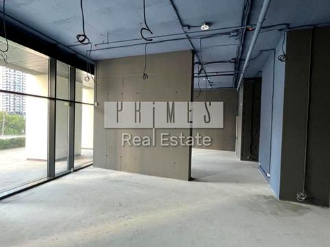 комерційна за адресою Зарічна вул., 4