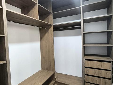 квартира по адресу Юліана Пелеша ул., 4