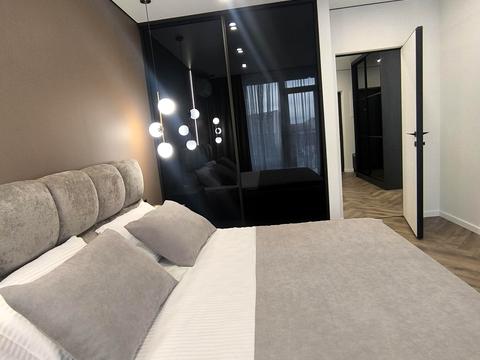 квартира по адресу Юліана Пелеша ул., 4