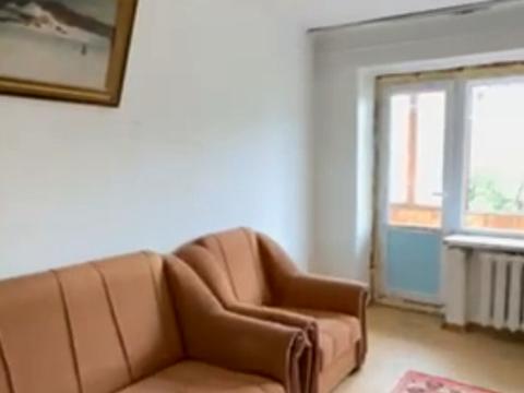 квартира за адресою Леоніда Каденюка просп. (Юрія Гагаріна), 15