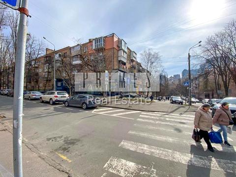 коммерческая по адресу Неманская ул., 4