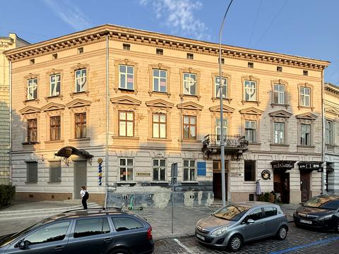 комерційна за адресою Львів, Тараса Шевченка просп., 11