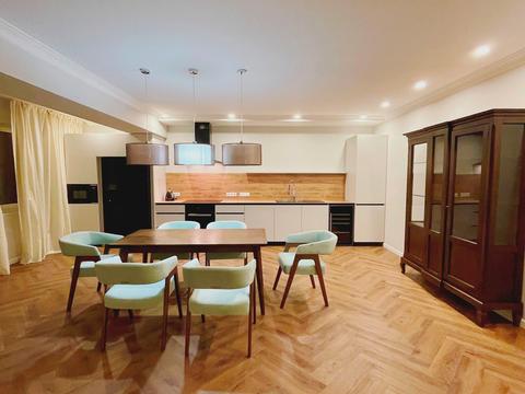 квартира за адресою Нижній Вал вул., 27-29