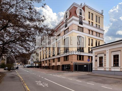 комерційна за адресою Боричів Тік вул., 38В