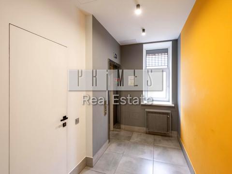 комерційна за адресою Боричів Тік вул., 38В